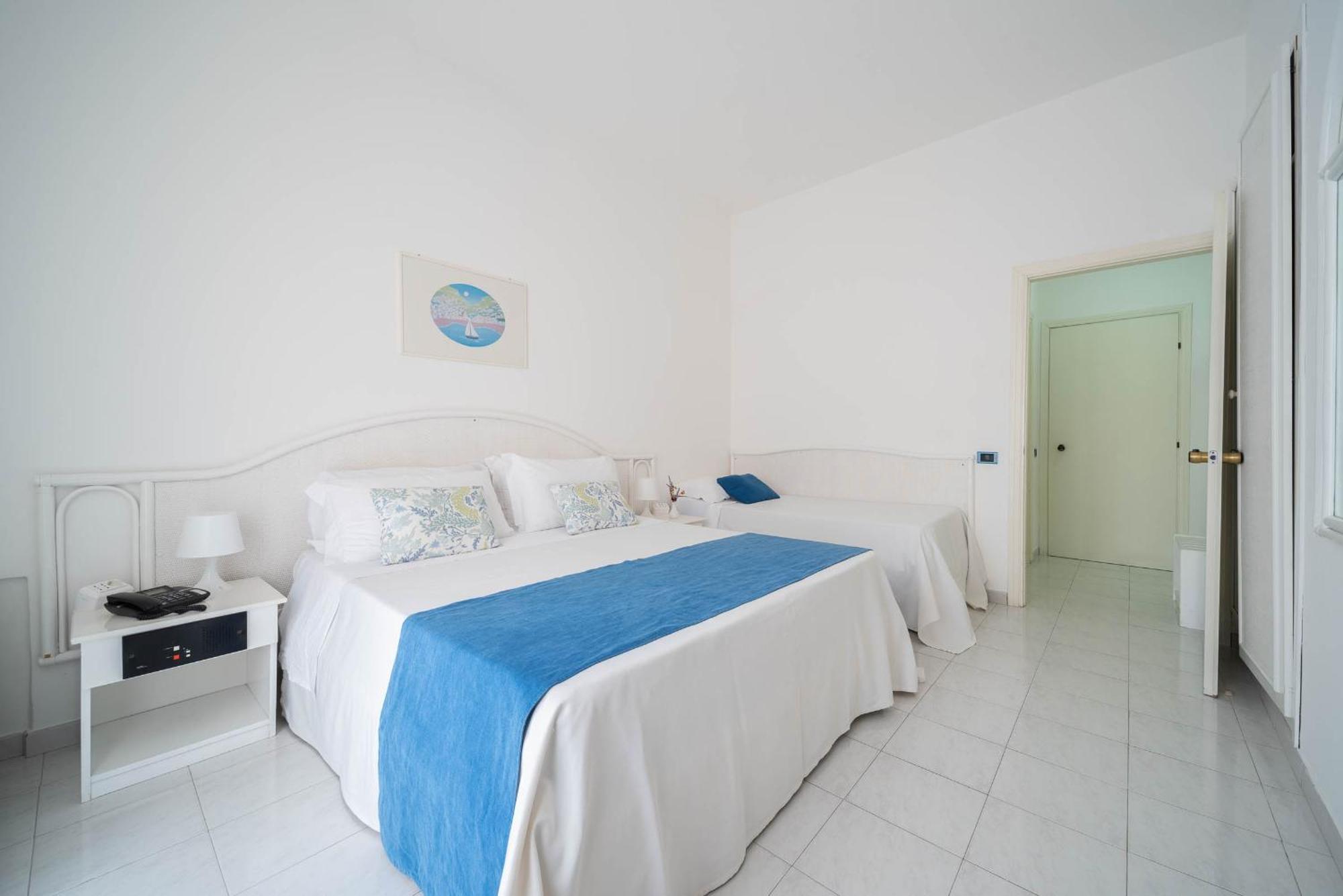 Panorama Hotel 4*